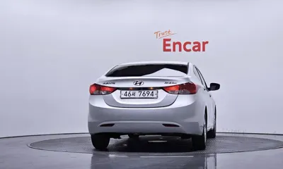 Hyundai Avante 2011, 77130 км, за 2953.92 USD