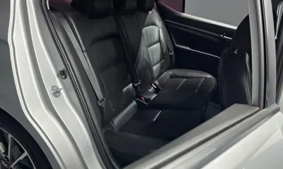 Hyundai Avante 2019, 62281 км, за 7683.79 USD - фото 26
