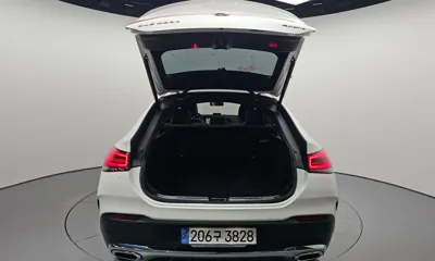 Mercedes-Benz GLE-Class 2023, 9818 км, за 61375.87 USD - фото 20