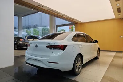 Buick GT 2019, 52800 км, за 6444 USD - фото 15