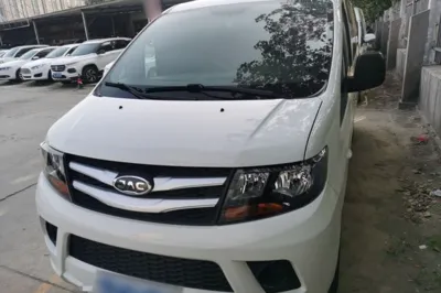 JAC Refine M3 2023, 39000 км, за 8953 USD