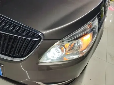 Buick GL8 2017, 112500 км, за 8853.55 USD