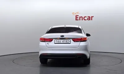 Kia K5 2016, 158852 км, за 5153.62 USD