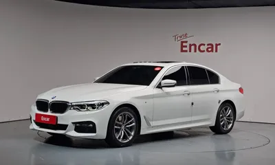 BMW 5-Series · 2018 год