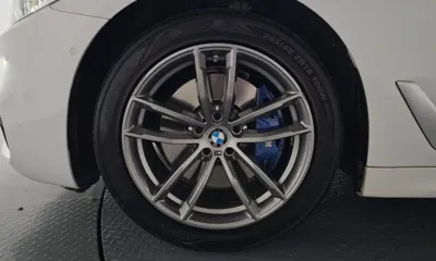BMW 5-Series 2018, 90805 км, за 17526.59 USD