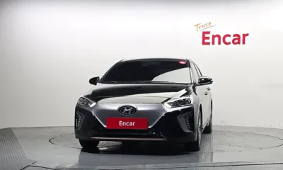 Hyundai Ioniq 2018, 177441 км, за 6837.27 USD