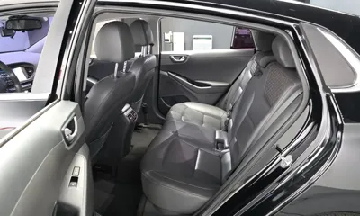 Hyundai Ioniq 2018, 177441 км, за 6837.27 USD - фото 11