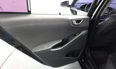 Hyundai Ioniq 2018, 177441 км, за 6837.27 USD - фото 25