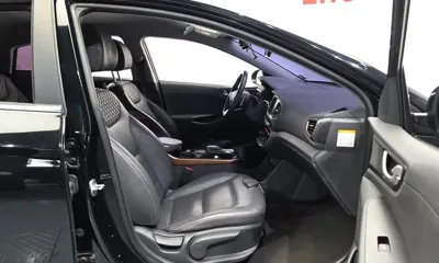 Hyundai Ioniq 2018, 177441 км, за 6837.27 USD - фото 26