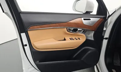 Volvo XC90 2018, 36098 км, за 28554.55 USD - фото 24