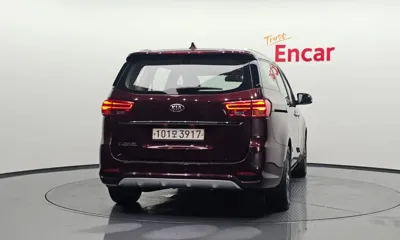Kia Canival 2019, 202180 км, за 4234.53 USD