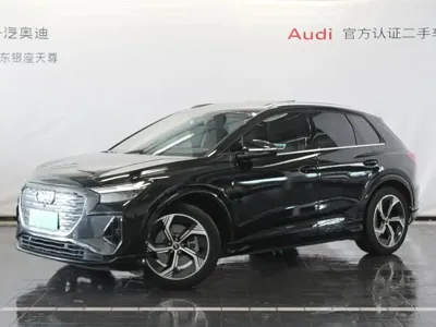 Audi Q4 e-tron · 2024 год