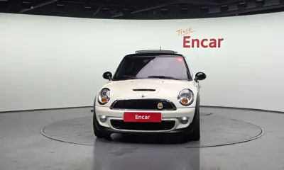 MINI Cooper 2012, 119389 км, за 3435.74 USD