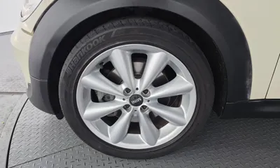 MINI Cooper 2012, 119389 км, за 3435.74 USD