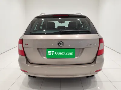 Skoda Superb Combi 2014, 101500 км, за 7998 USD - фото 5