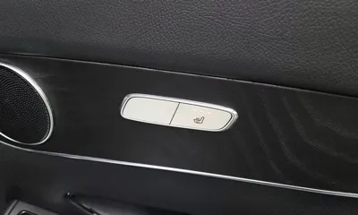Mercedes-Benz GLC-Class 2019, 93632 км, за 16782.29 USD - фото 19