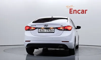 Hyundai Avante 2015, 167974 км, за 3447.83 USD