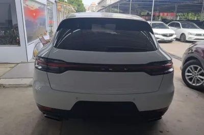 Porsche Macan 2017, 93400 км, за 25028 USD