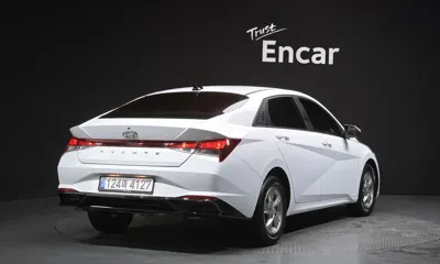 Hyundai Avante 2022, 64506 км, за 10994.02 USD