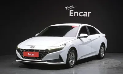 Hyundai Avante 2022, 64506 км, за 10994.02 USD - фото 11