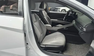 Hyundai Avante 2022, 64506 км, за 10994.02 USD - фото 27