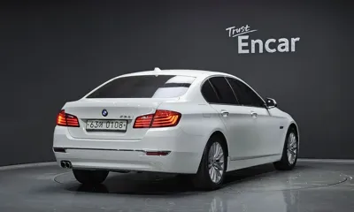 BMW 5-Series 2016, 79663 км, за 11400.66 USD