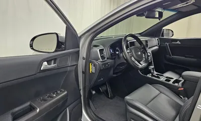 Kia Sportage 2019, 35447 км, за 12414.6 USD - фото 10