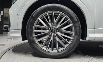 Audi Q3 2023, 24603 км, за 45227.78 USD