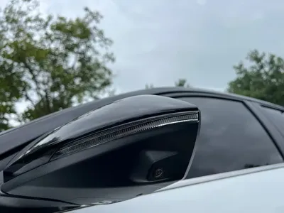 Hyundai Elantra 2023, 16900 км, за 15736.18 USD - фото 34