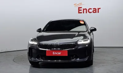 Kia Stinger 2018, 73580 км, за 10969.52 USD