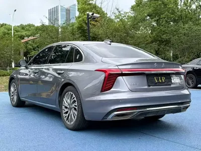 Hongqi Hongqi H5 2023, 38000 км, за 10859.12 USD - фото 8
