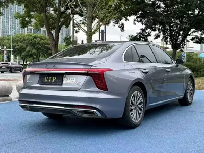Hongqi Hongqi H5 2023, 38000 км, за 10859.12 USD - фото 9
