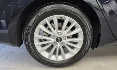 Kia K7 2020, 7561 км, за 13719.31 USD