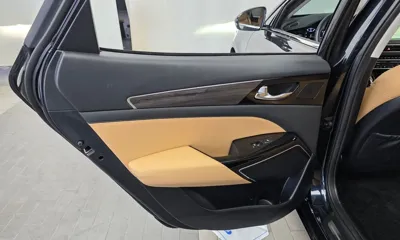 Kia K7 2020, 7561 км, за 13719.31 USD - фото 25