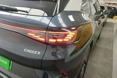 Volkswagen ID.4 Crozz 2024, 49800 км, за 16961 USD - фото 9