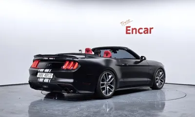 Ford Mustang 2015, 89335 км, за 16459.56 USD