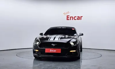 Ford Mustang 2015, 89335 км, за 16459.56 USD