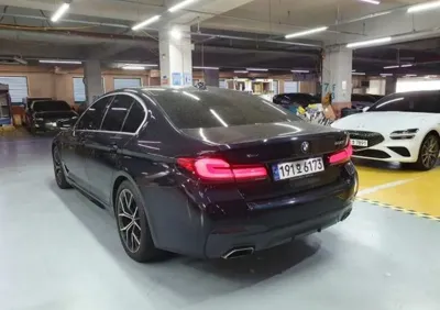 BMW 5-Series 2023, 39742 км, за 7404.49 USD - фото 9