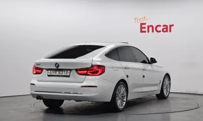 BMW Gran Turismo 2018, 172121 км, за 10245.91 USD