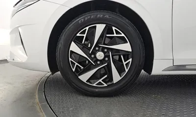 Hyundai Grandeur 2022, 73643 км, за 14325.74 USD