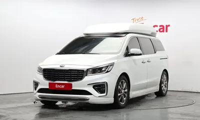Kia Canival · 2019 год