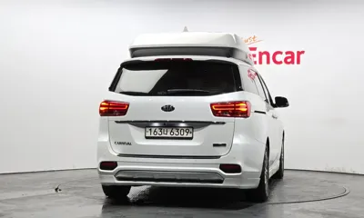 Kia Canival 2019, 153512 км, за 11166.17 USD
