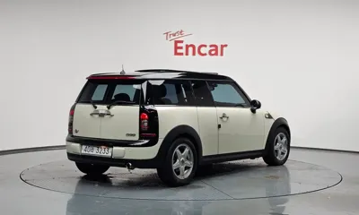 MINI Clubman 2010, 121966 км, за 2561.74 USD