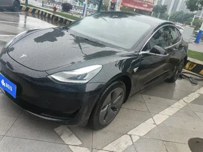 Tesla Model 3 · 2020 год