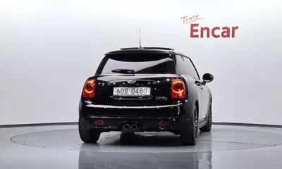 MINI Cooper 2016, 144270 км, за 6236.05 USD
