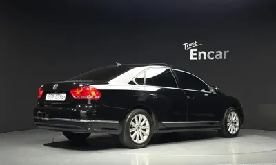 Volkswagen Passat 2015, 169941 км, за 2540.72 USD