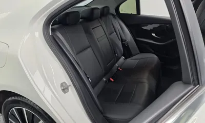 Mercedes-Benz C-Class 2019, 79038 км, за 13719.31 USD - фото 12