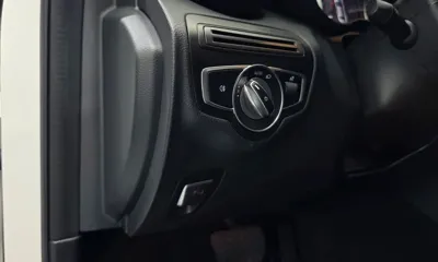 Mercedes-Benz C-Class 2019, 79038 км, за 13719.31 USD - фото 20