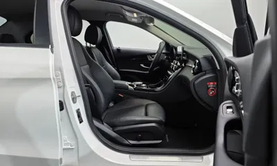 Mercedes-Benz C-Class 2019, 79038 км, за 13719.31 USD - фото 26
