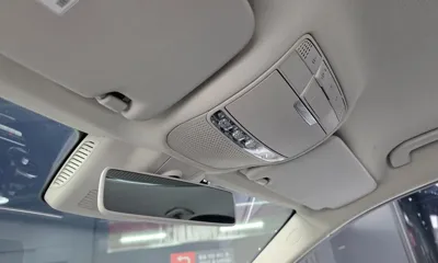 Mercedes-Benz C-Class 2019, 79038 км, за 13719.31 USD - фото 29